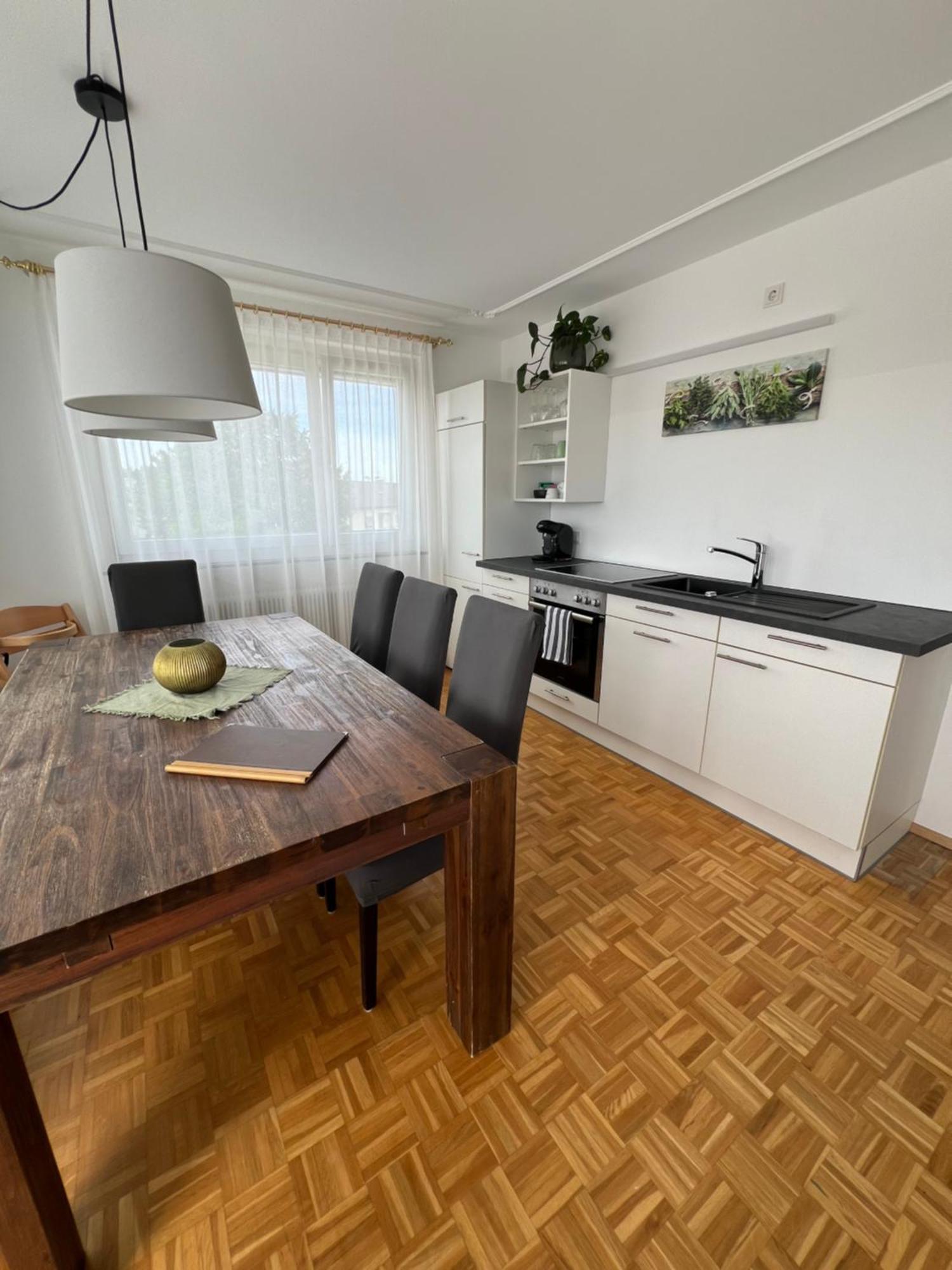 Ferienwohnung Ueber Den Daechern Von Bregenz Exterior photo
